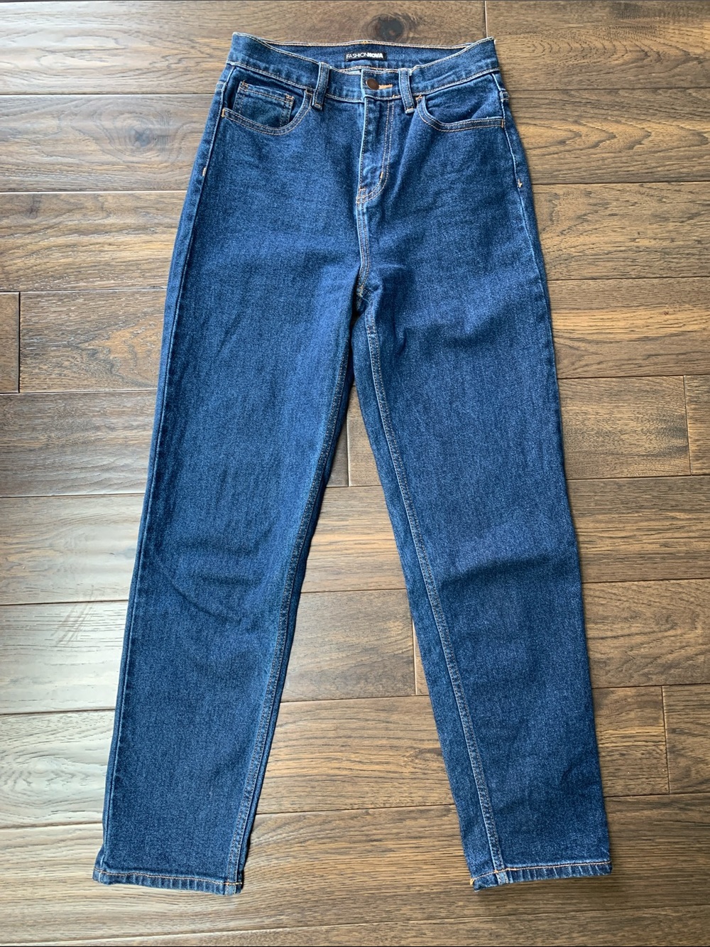 Fashion Nova Classic Dark Blue High-Rise Denim Jeans. Pre-owned. Size 3. 26x28.